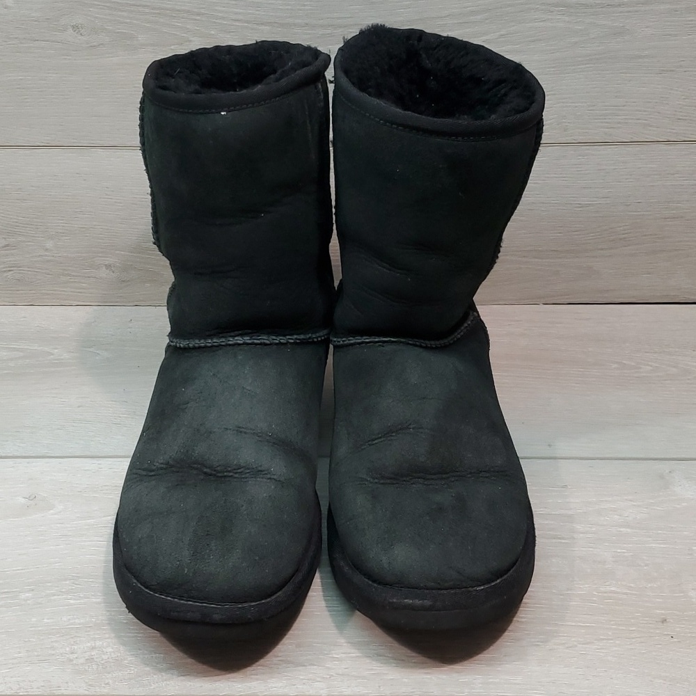Ugg Australia Women 5825 Suede boots shoes sz 9 - Picture 4 of 14